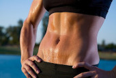 0-1876_395_mujer_abdomen